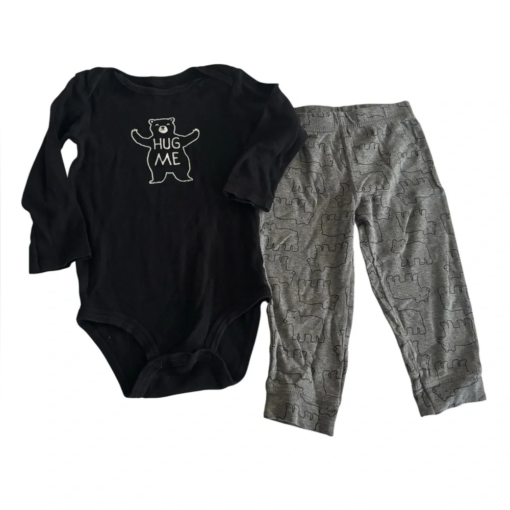 Carter’s EUC Gray and Black Outfit